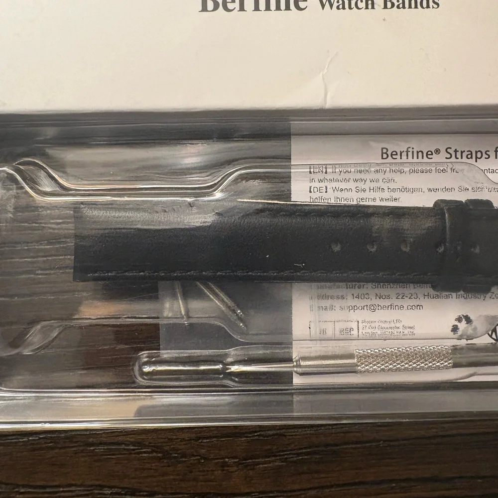NEW Unisex Berfine Black Watch Band